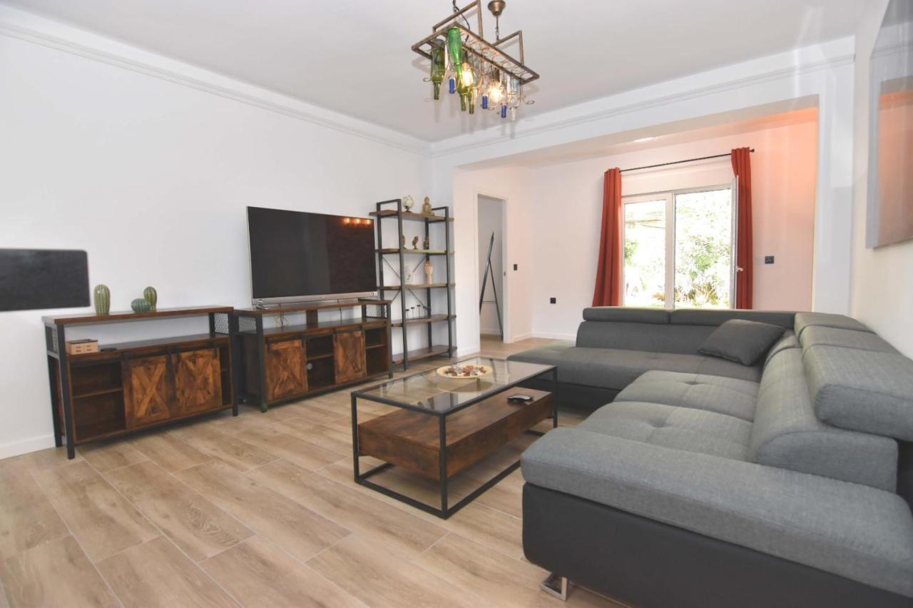 El Parque Suite Benalmádena Exteriör bild